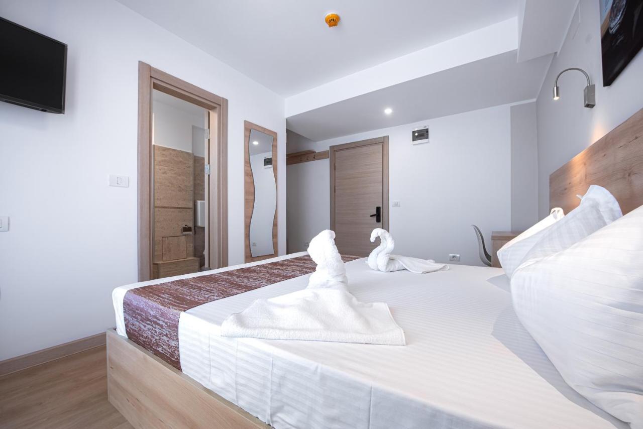 Hotel Polu-X Vama Veche Exterior foto